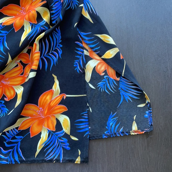 Flower Print Dress. - Picture 3 of 3